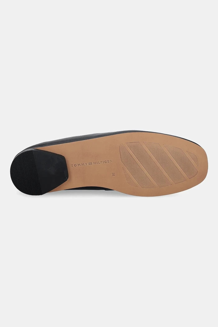 Кожени мокасини Tommy Hilfiger TH LEATHER LOAFER