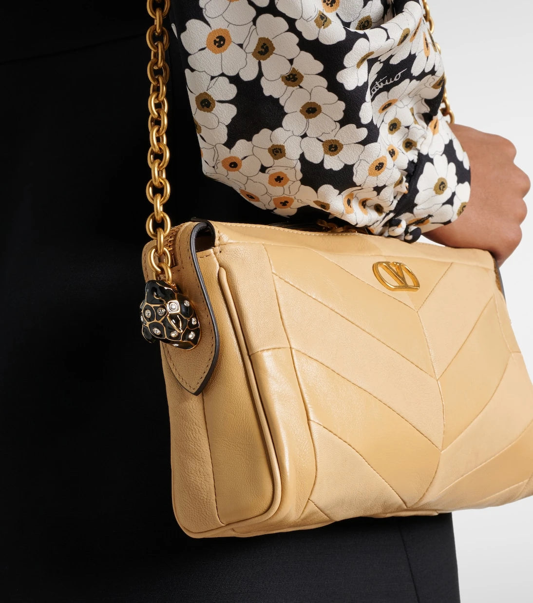 Valentino Garavani - Panthea Small leather crossbody bag