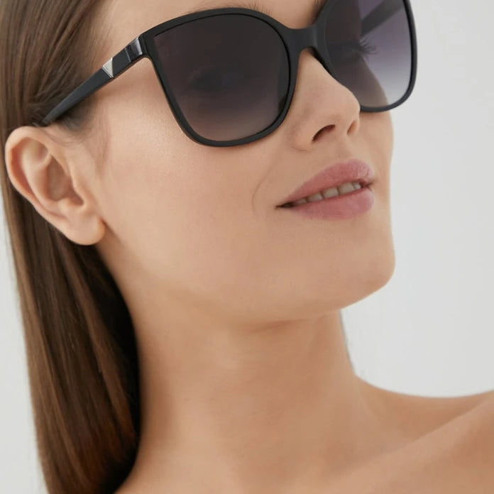 Слънчеви очила Guess