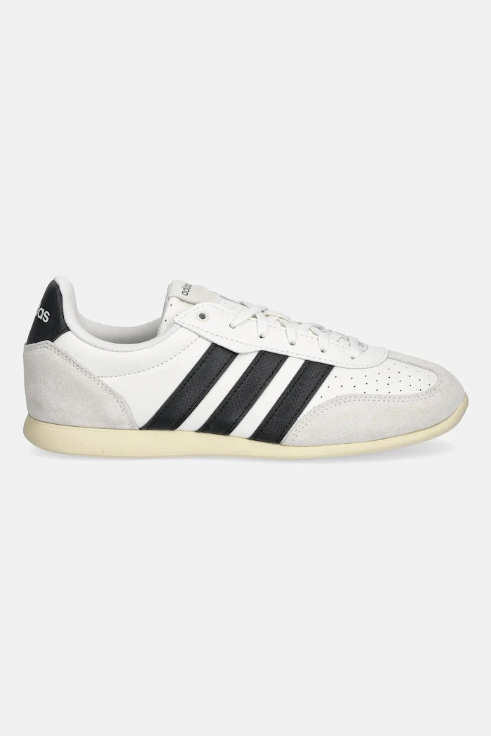 Маратонки adidas Barreda