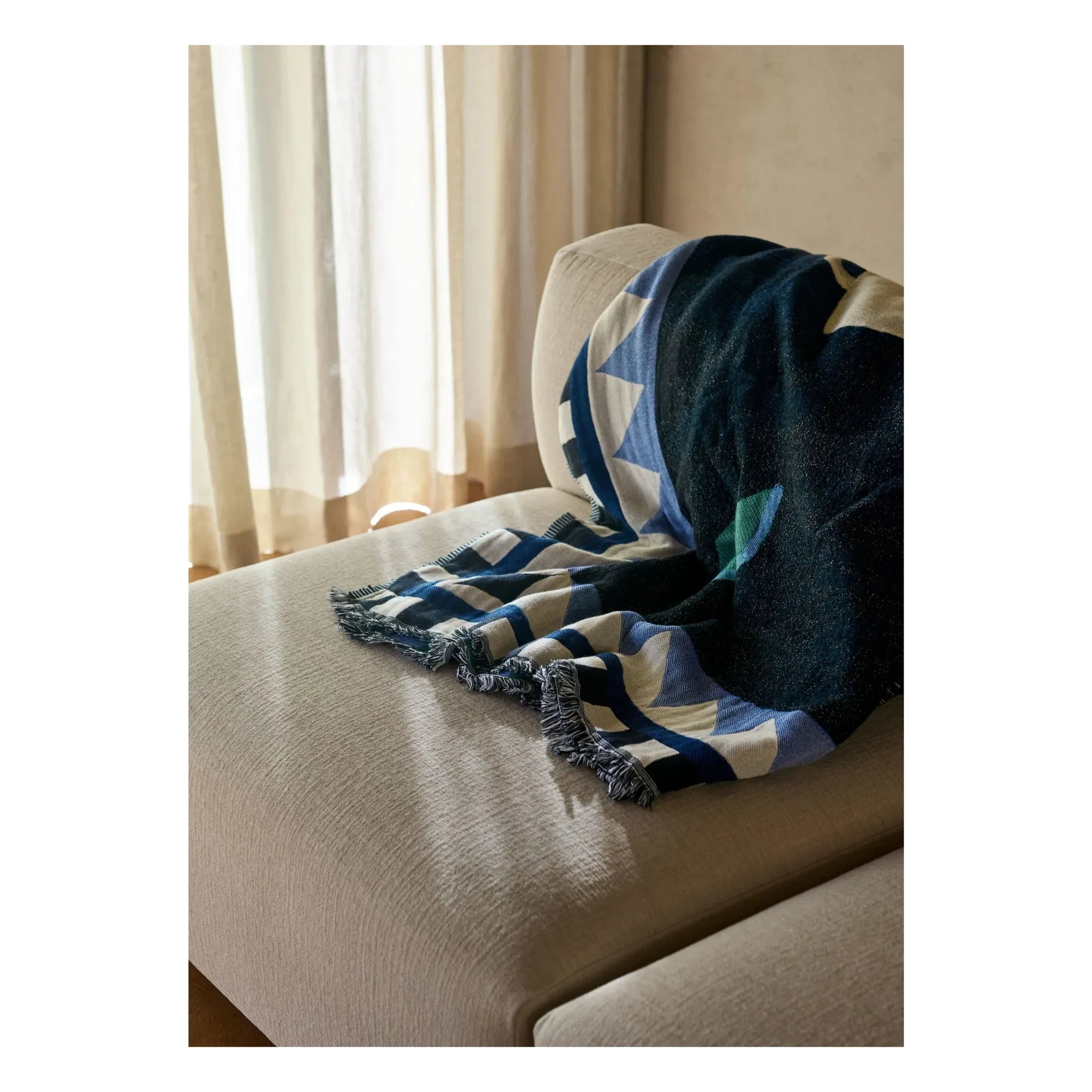 & Tradition - Momento JH46 Throw, Jaime Hayon | Blue