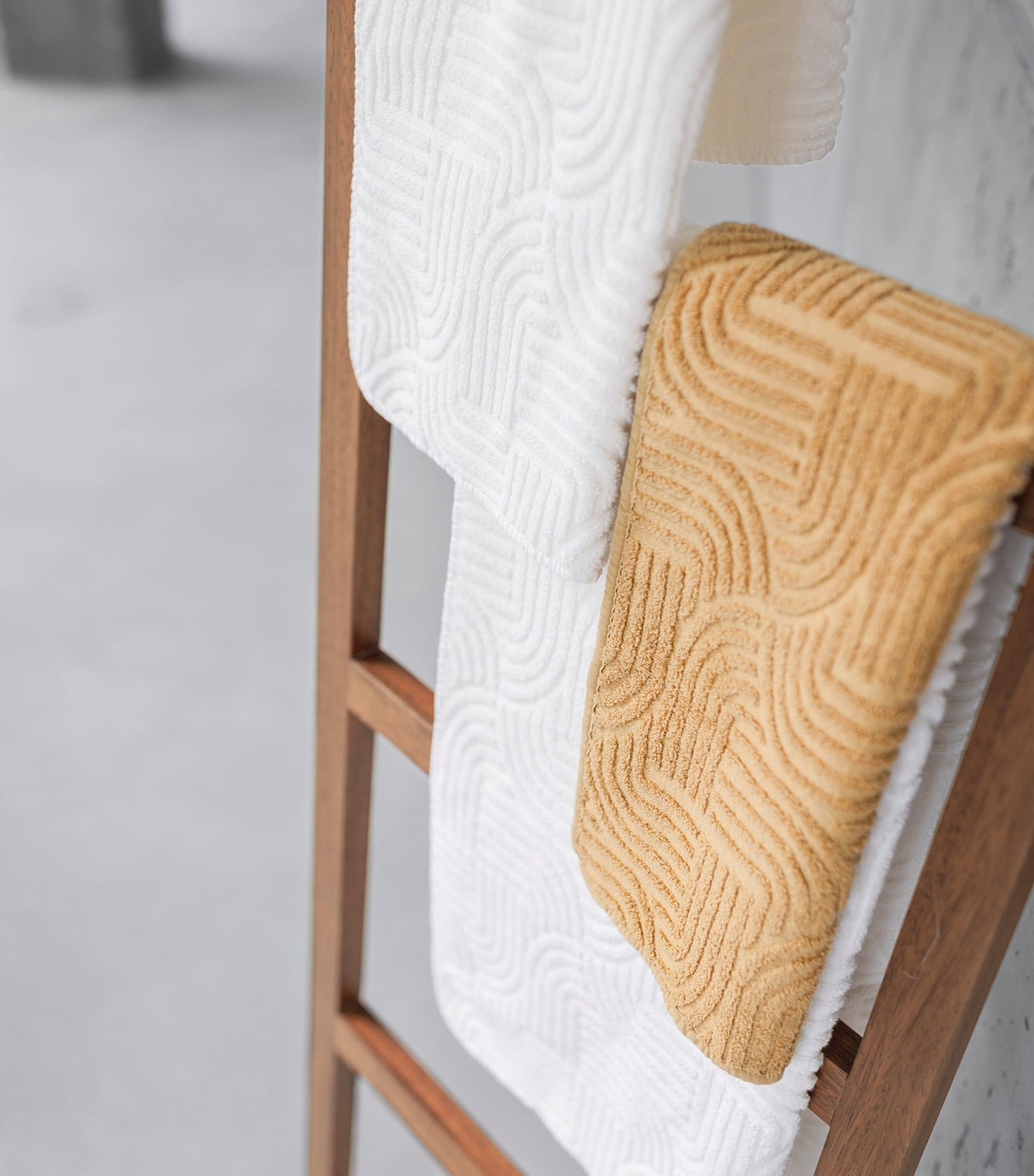 Abyss & Habidecor Egyptian Cotton Olly Hand Towel (55cm x 100cm)