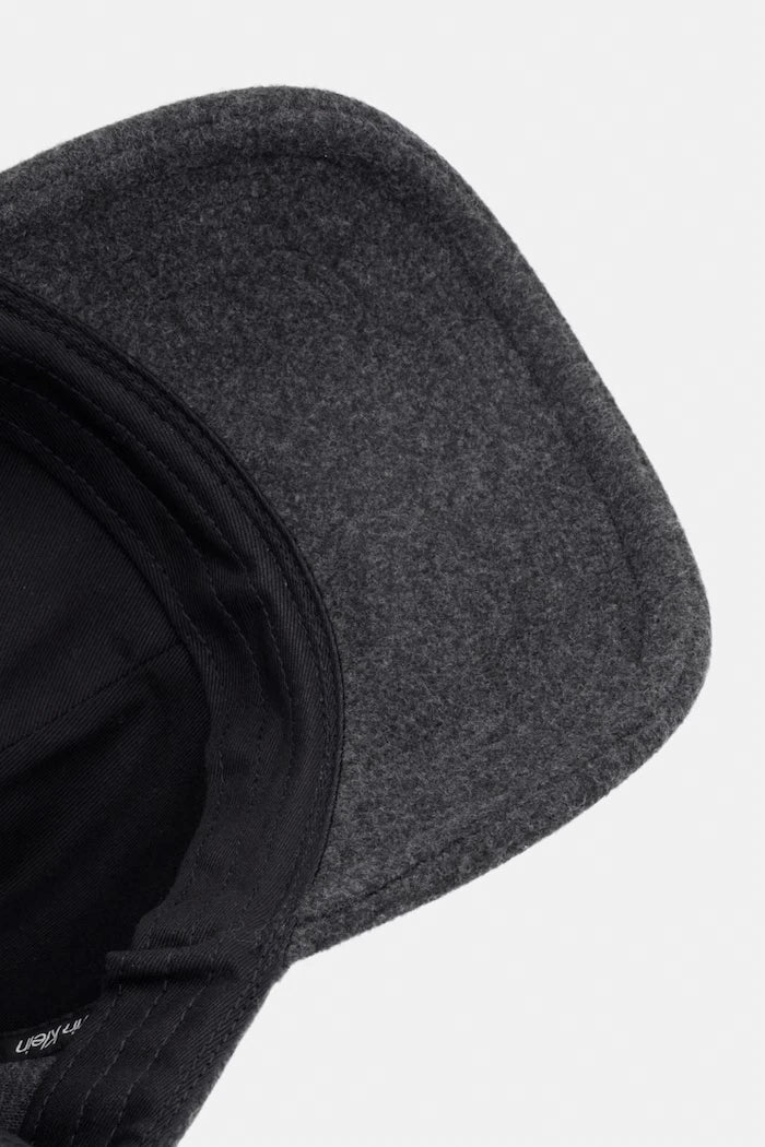Calvin Klein erkek бейzbol şapkası