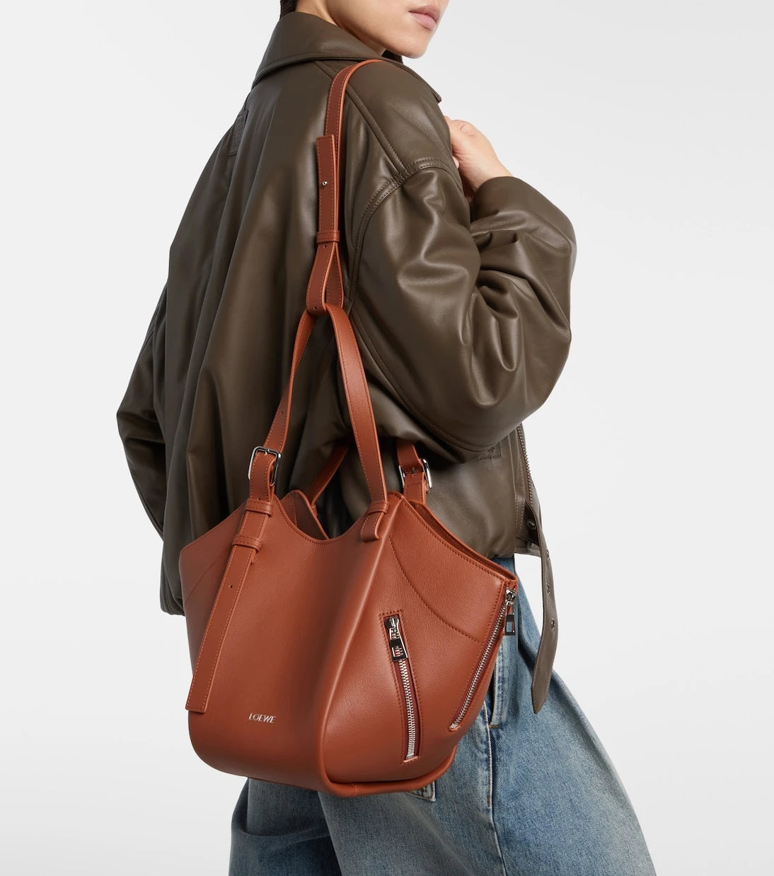 Loewe - Hammock Flip leather tote bag