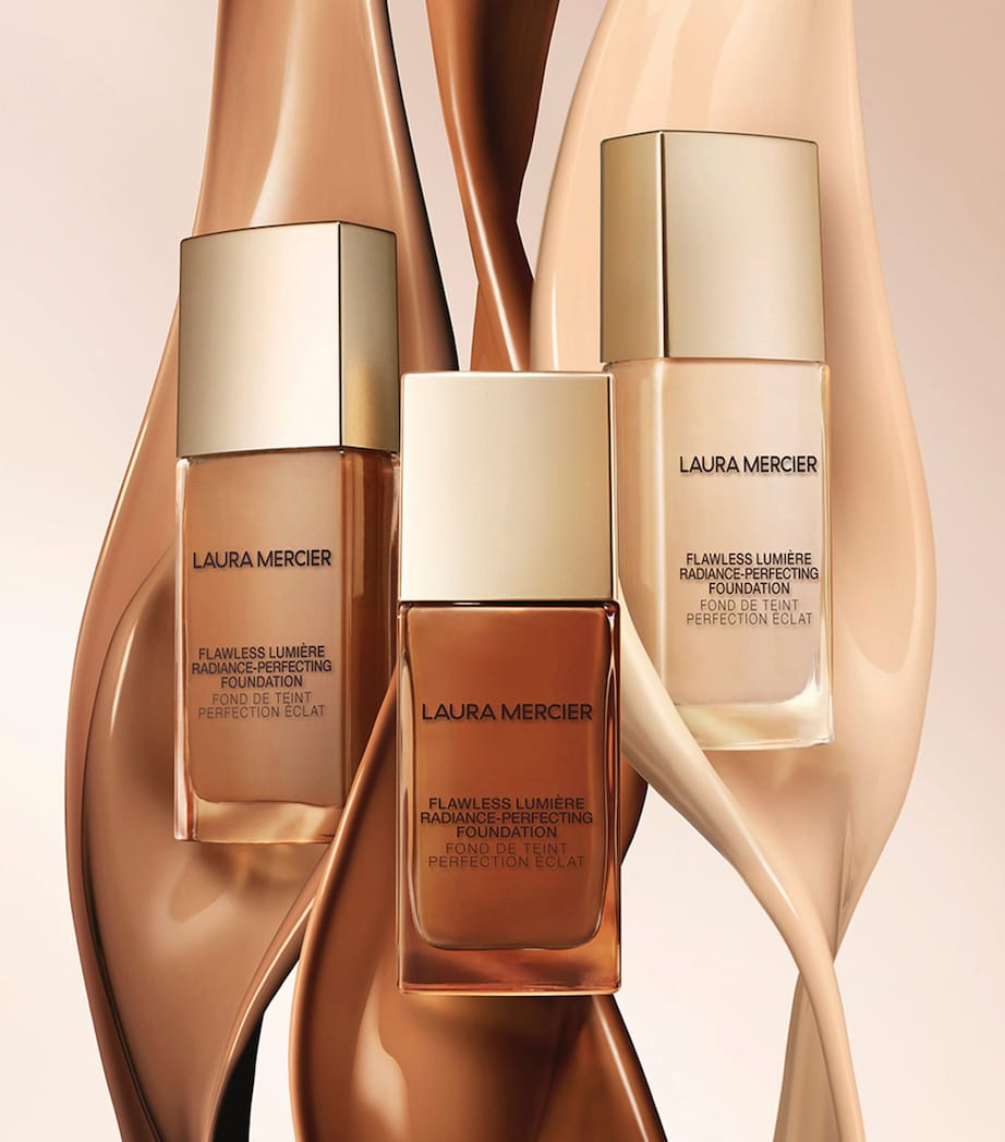 Laura Mercier Flawless Lumière Foundation