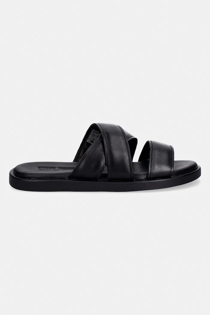 Кожени чехли Steve Madden Grabba
