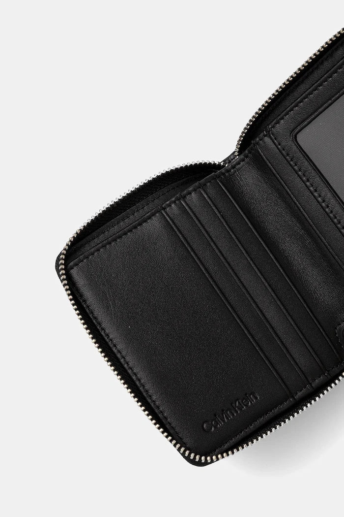 Кожен портфейл Calvin Klein