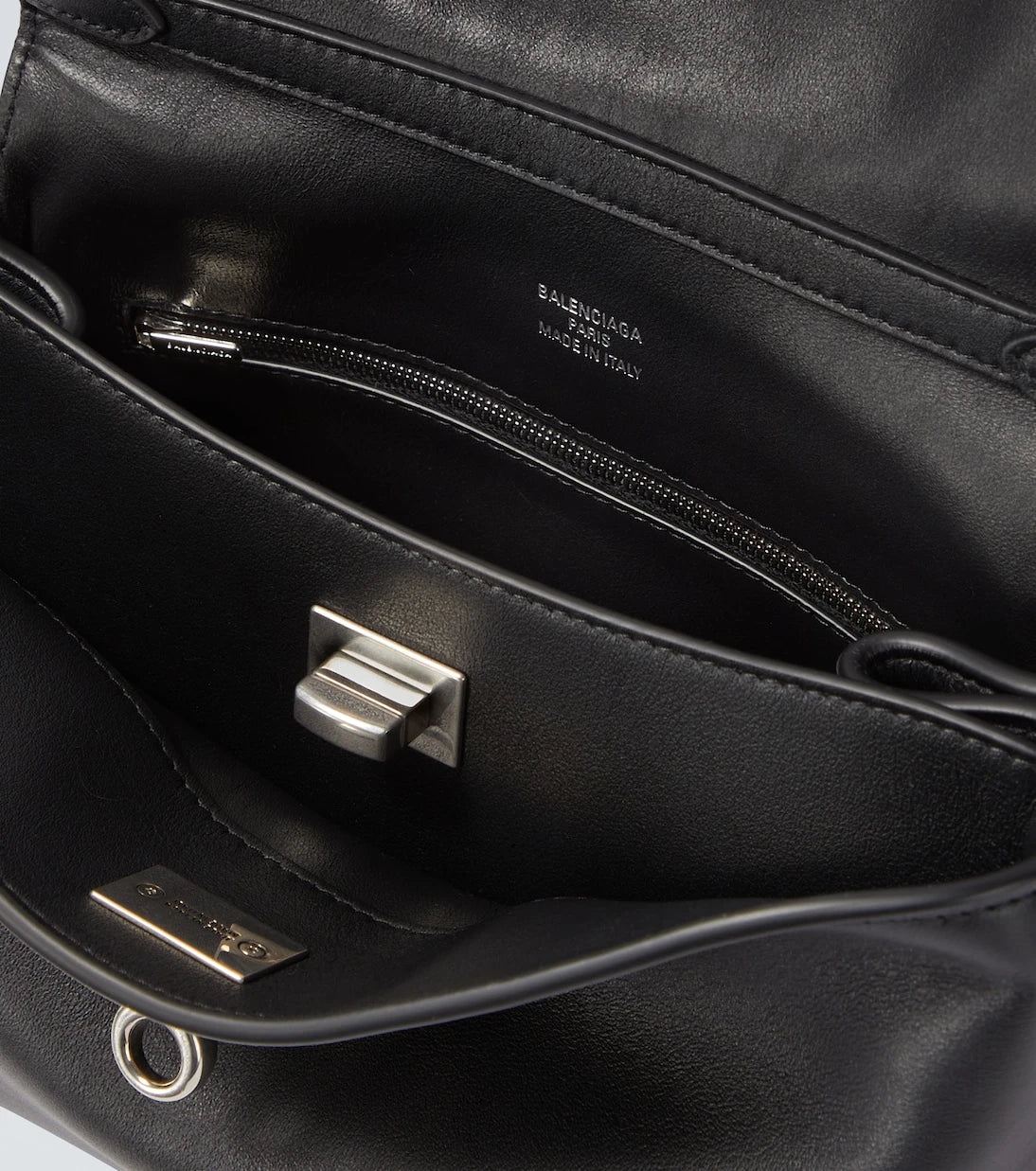 Balenciaga - حقيبة ماسنجر Rodeo Small من الجلد
