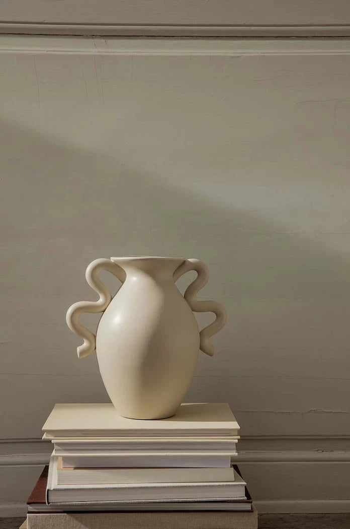 Декоративна ваза ferm LIVING Verso Table Vase