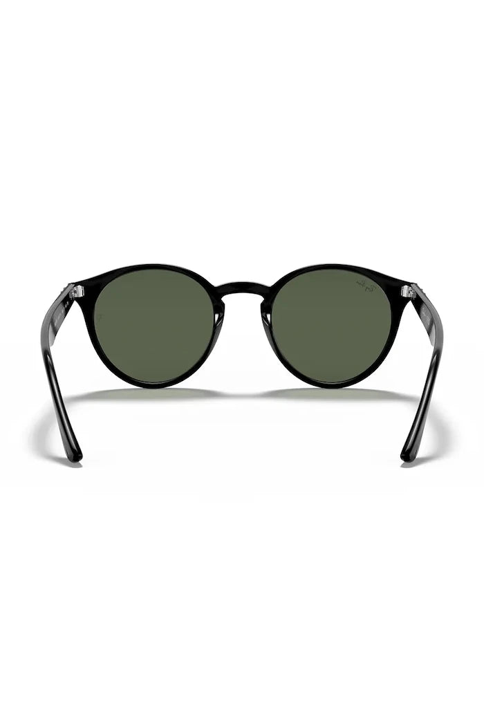 Ray-Ban güneş gözlüğü