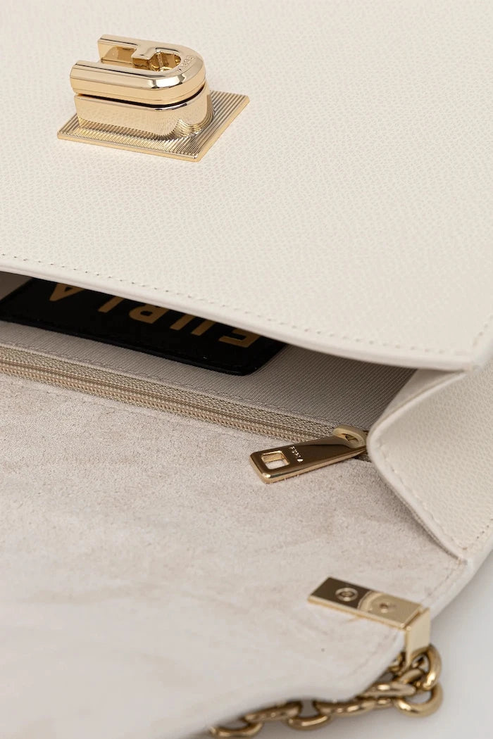 Чанта Furla
