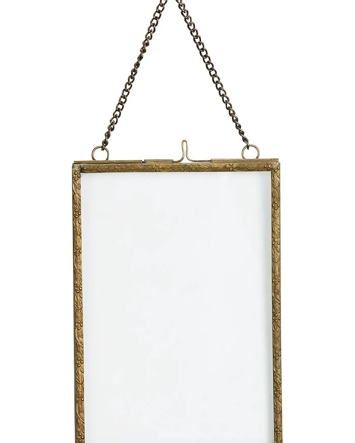 Madam Stoltz duvar çerçevesi, eskitilmiş metal 13 x 18 cm