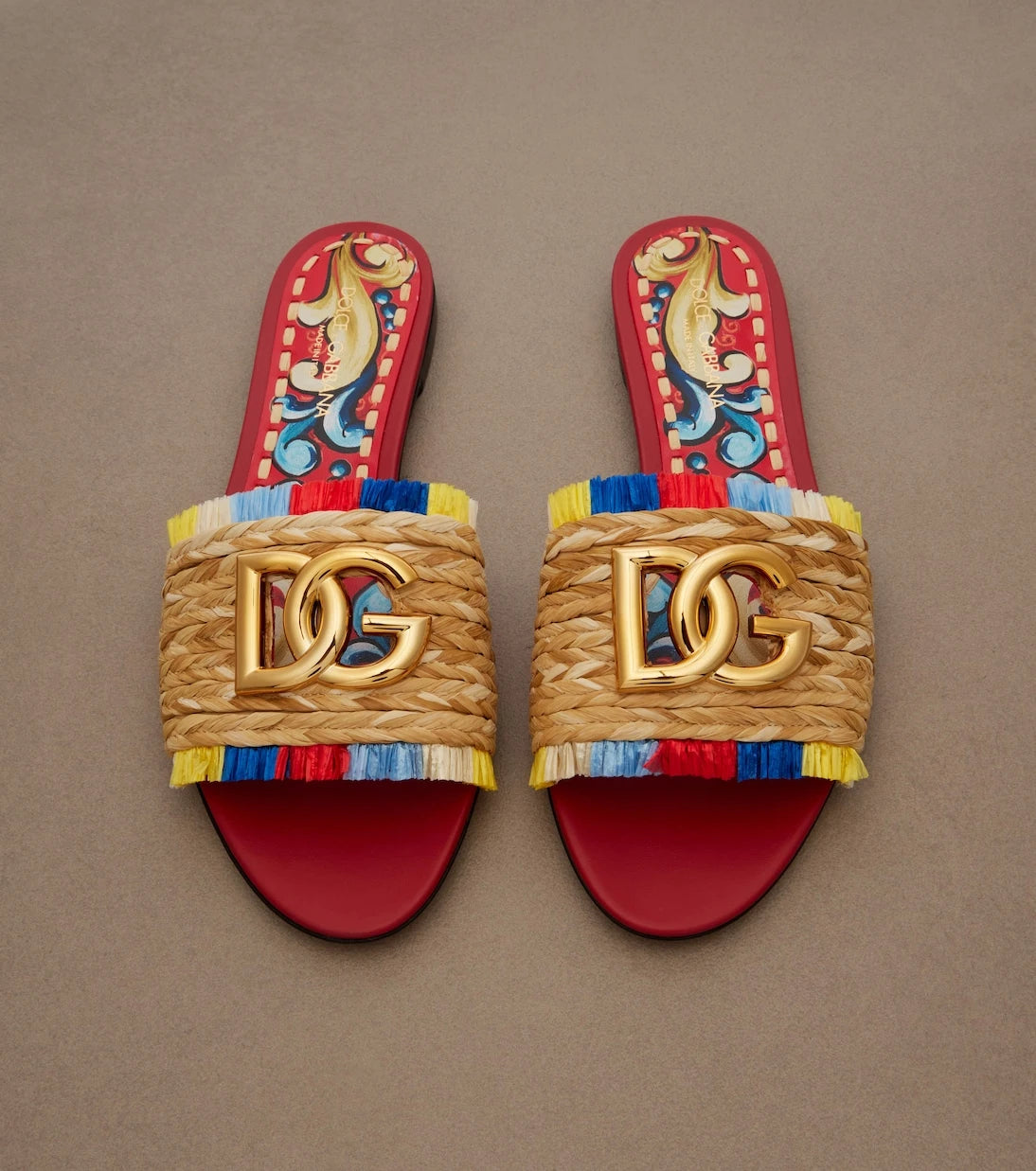 Dolce&Gabbana - DG slides