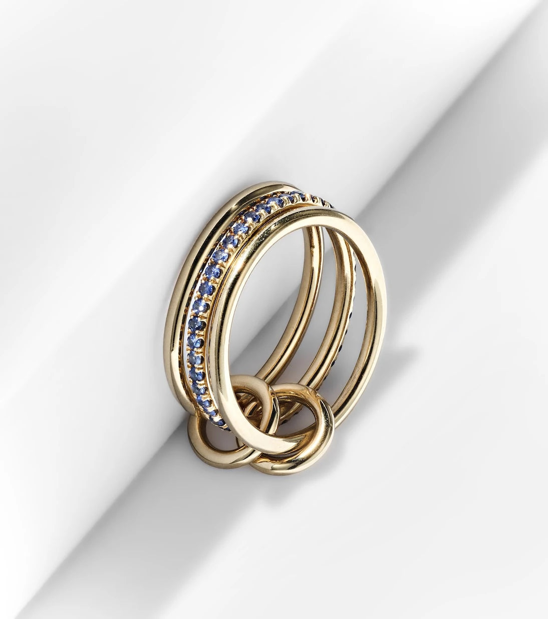 Spinelli Kilcollin - Sonny 18kt yellow gold and sapphire ring