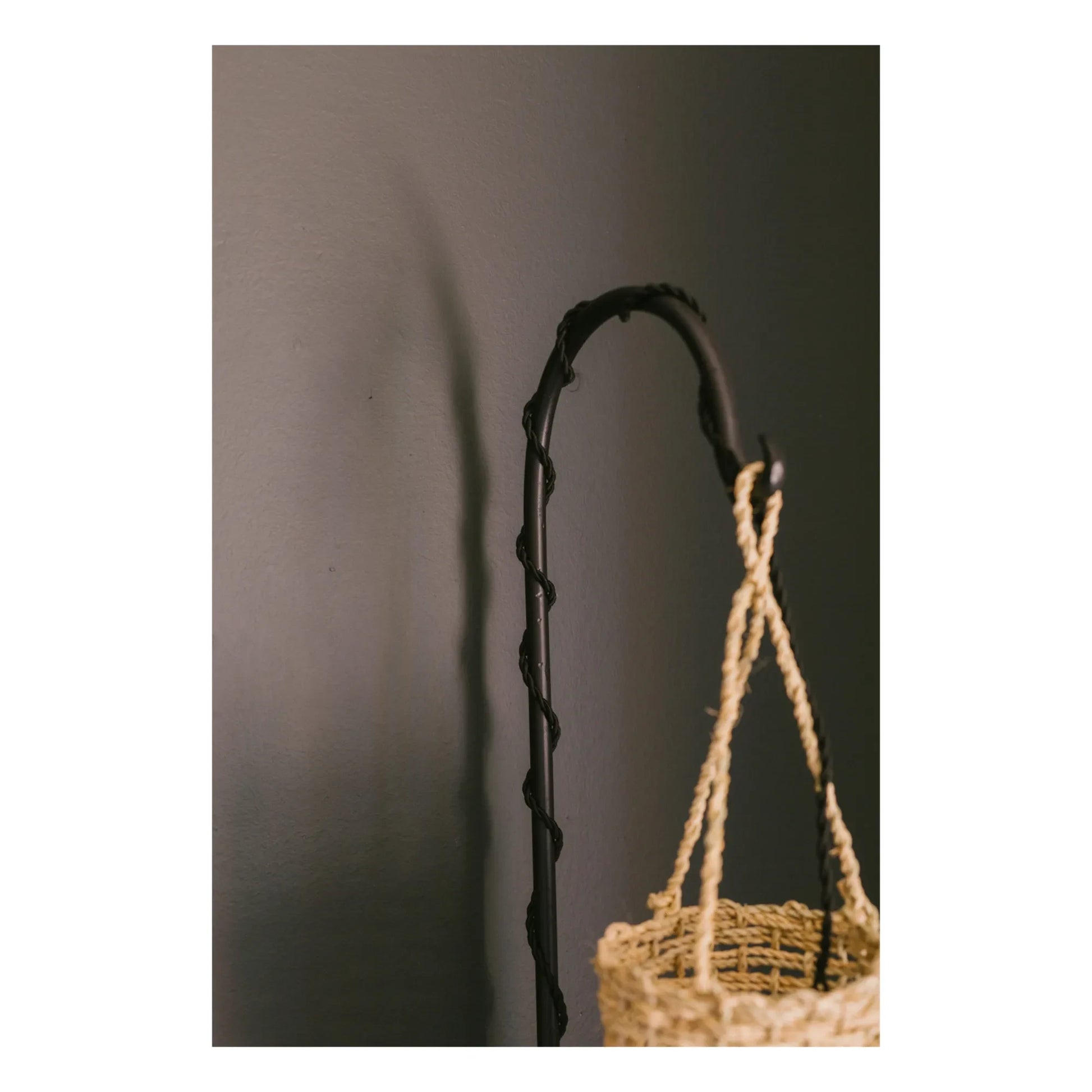 Cosydar - Teku Lamp Stand - 150 cm  | Black