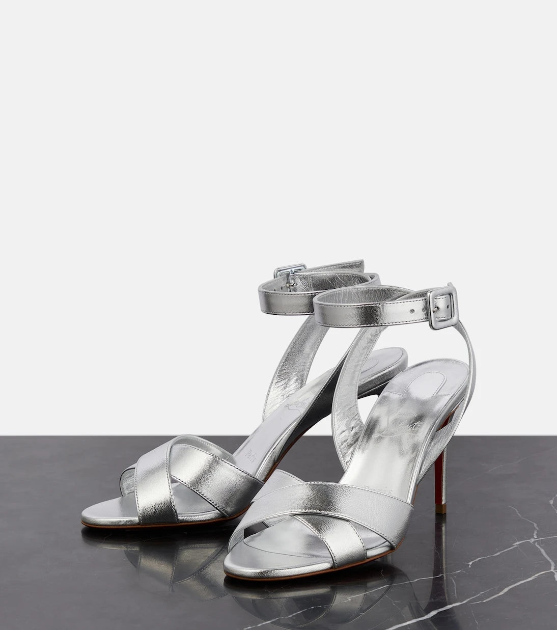 Christian Louboutin - صندل ماريزا 85 من الجلد المعدني