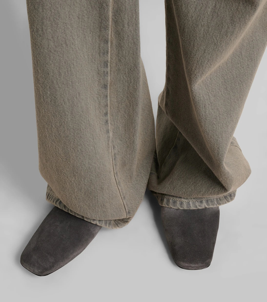 Max Mara - Logo suede mules