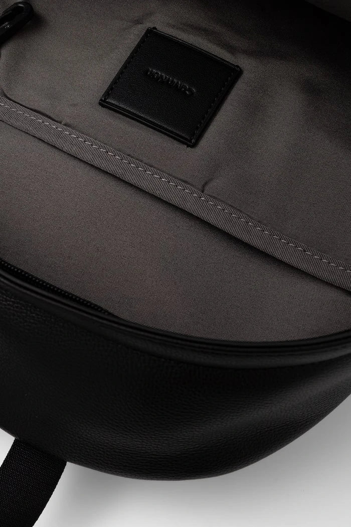Calvin Klein Erkek Suni Deri Sırt Çantası