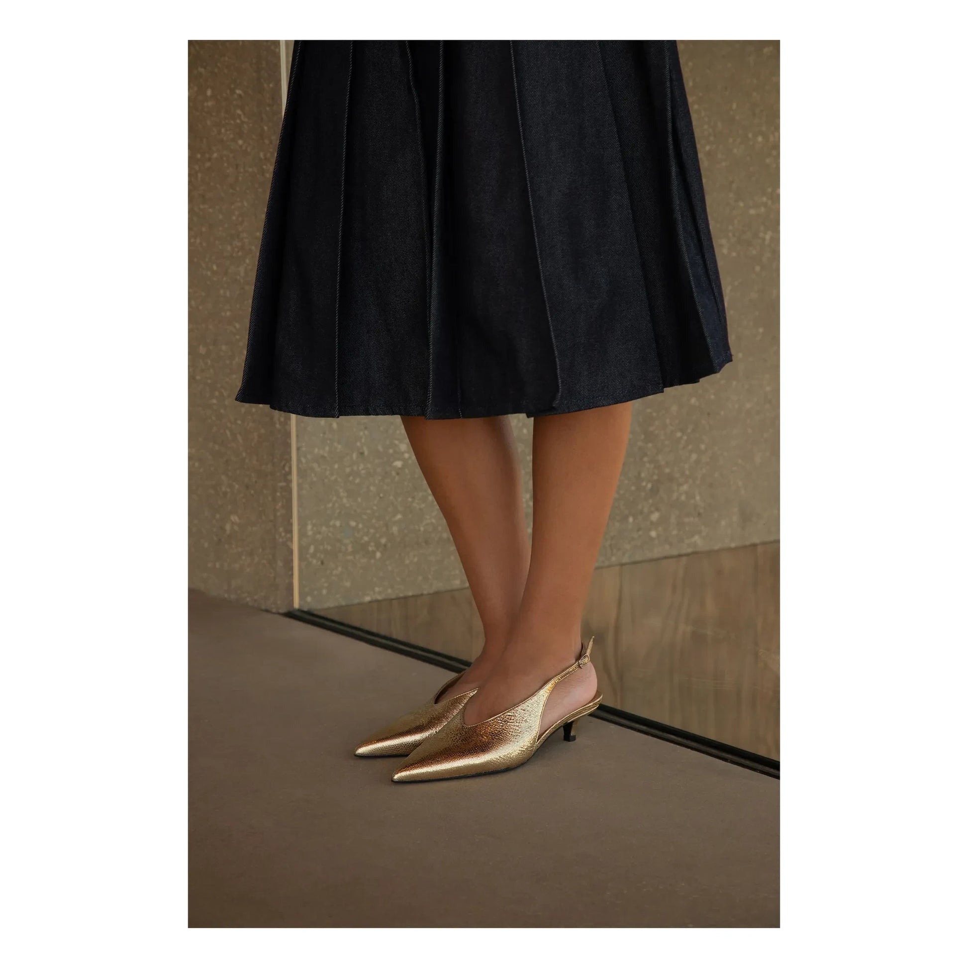 Lachoix - Metallic Heel Slingback | Gold