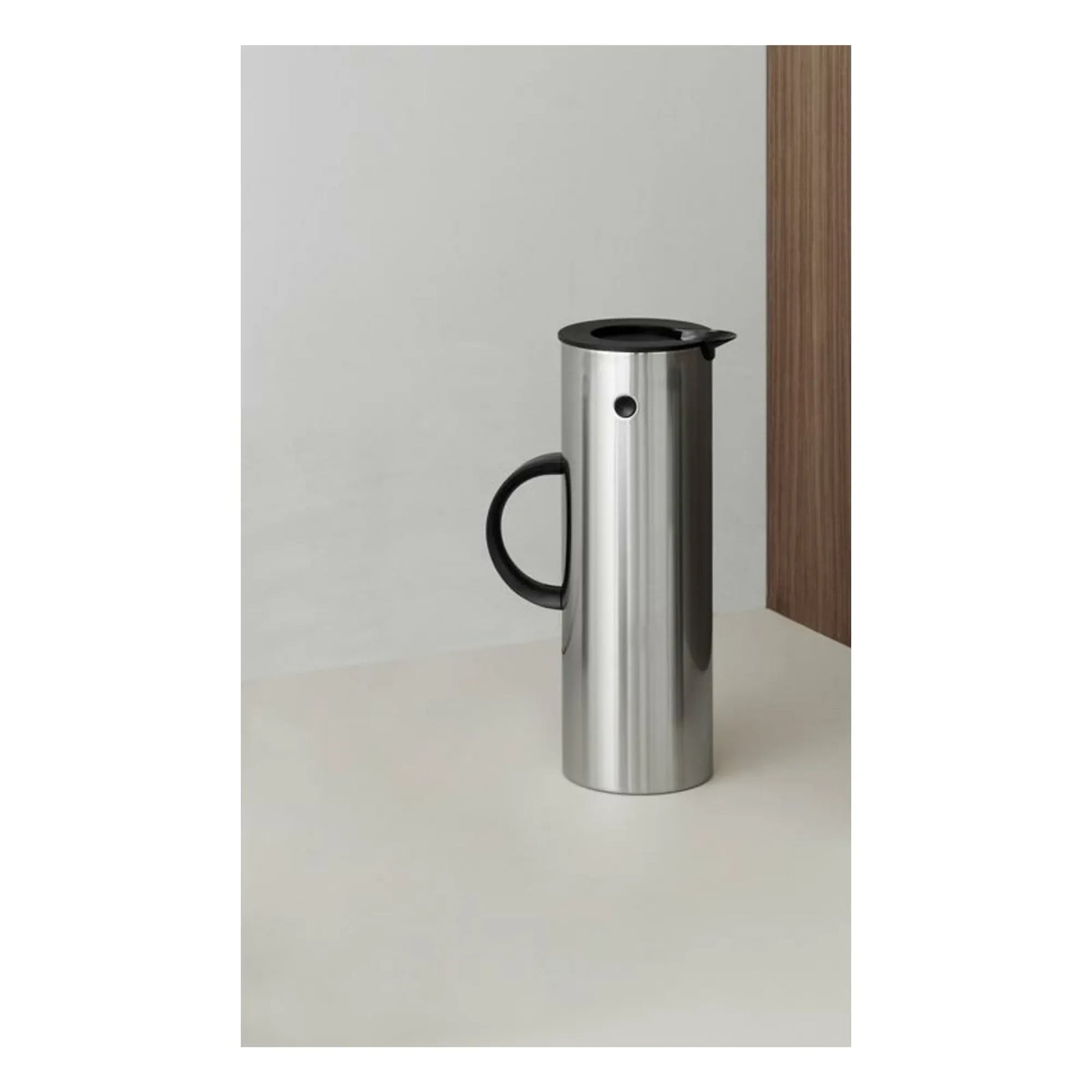 Stelton - Isothermal pitcher EM77 1L | Steel