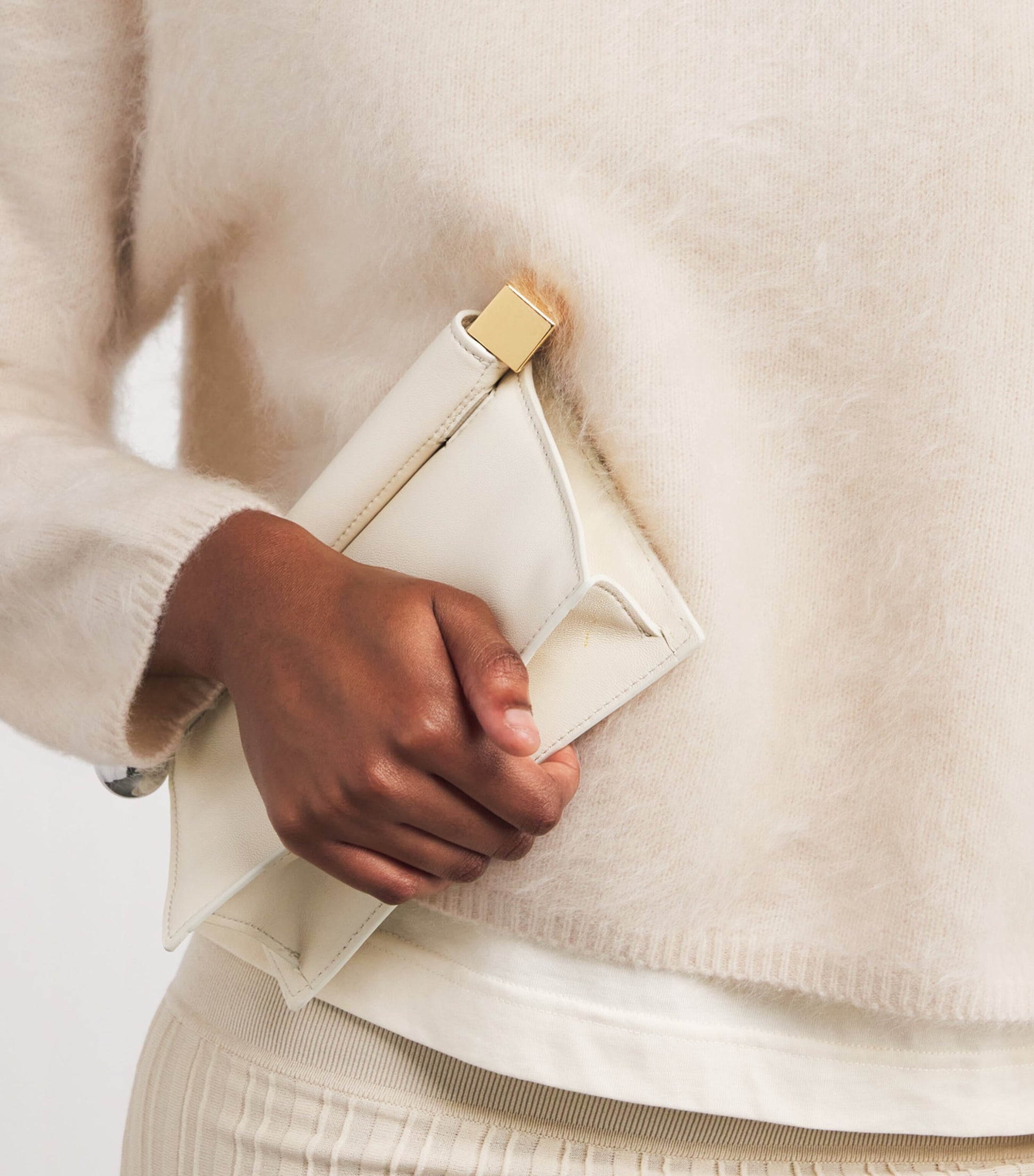 Soft Goat Ivory Brushed Cashmere Crew-Neck Sweater