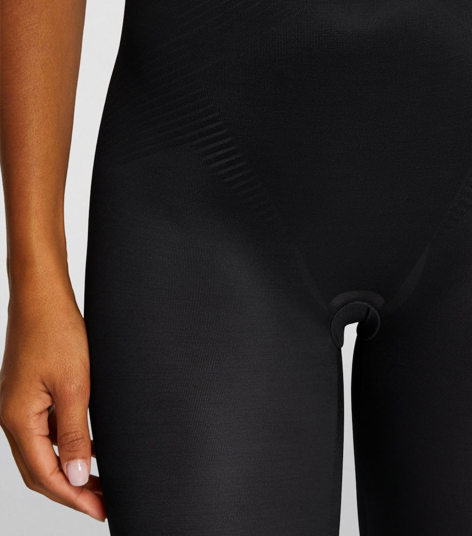 SPANXshape Invisible Capri Pants - Medium Control VERY BLACK