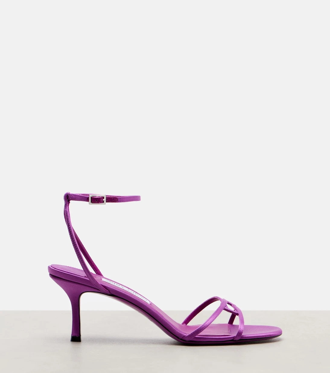 Jimmy Choo - 1998 حذاء ليو ساتان مفتوح من الأمام
