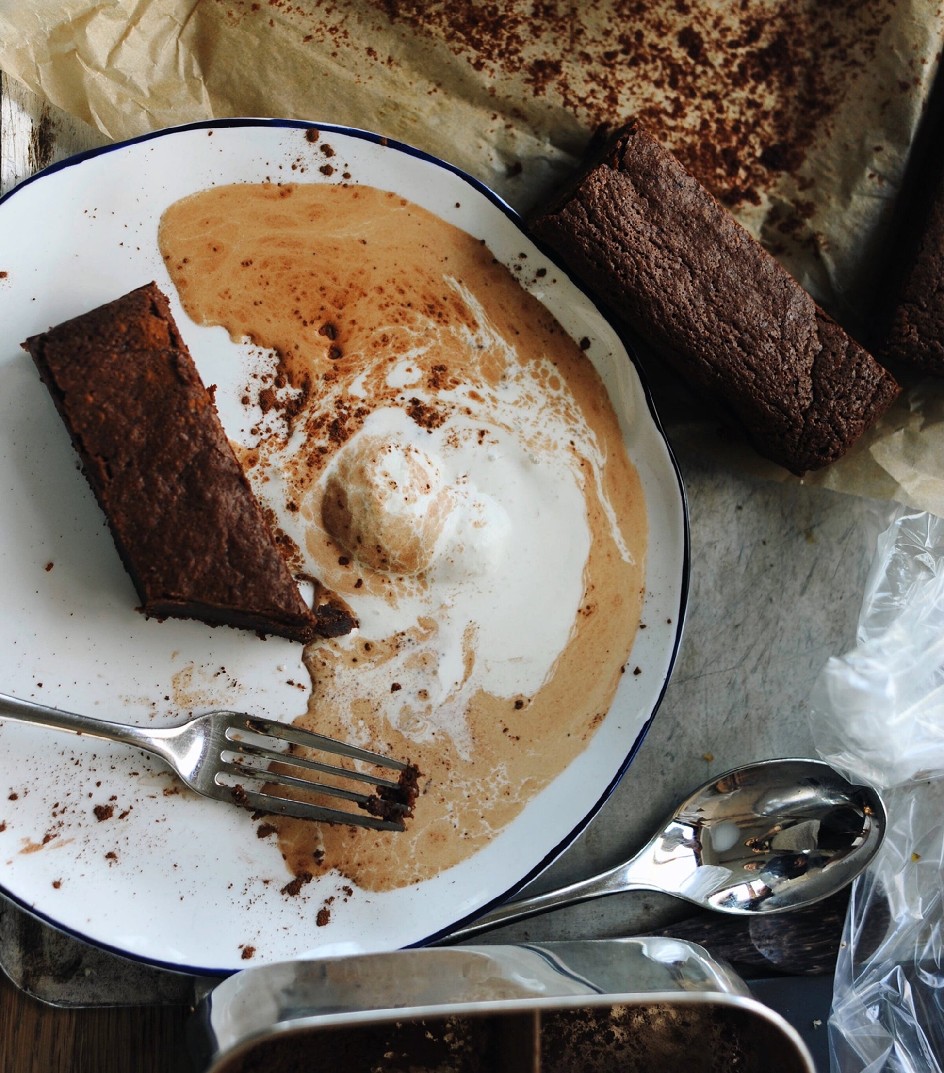 FELDSPAR Set of 4 Cobalt Side Plates (24cm)