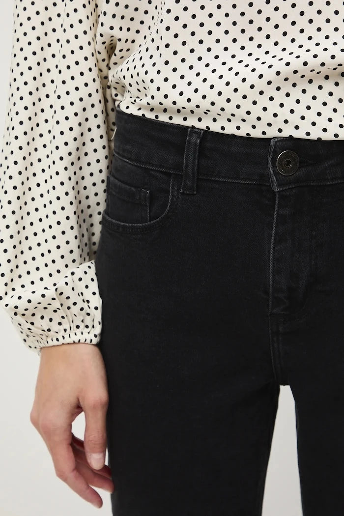 Medicine Jean