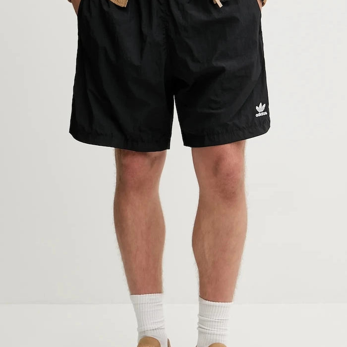 Къс панталон adidas Originals Essentials
