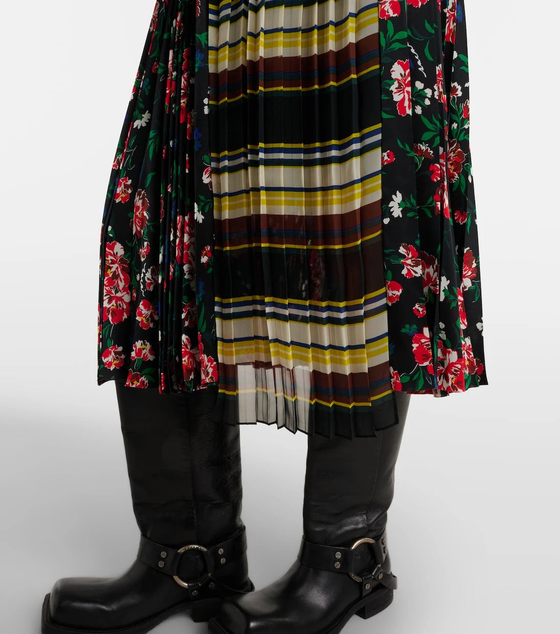 Sacai - تنورة ميدي بليسيه مطبوعة