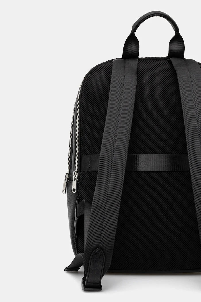Armani Exchange Sırt Çantası