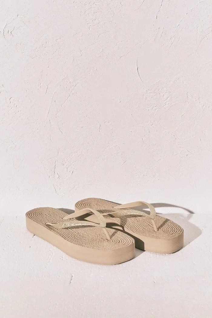 women'secret espadril tarzı parmak arası terlik BLACK&WHITE