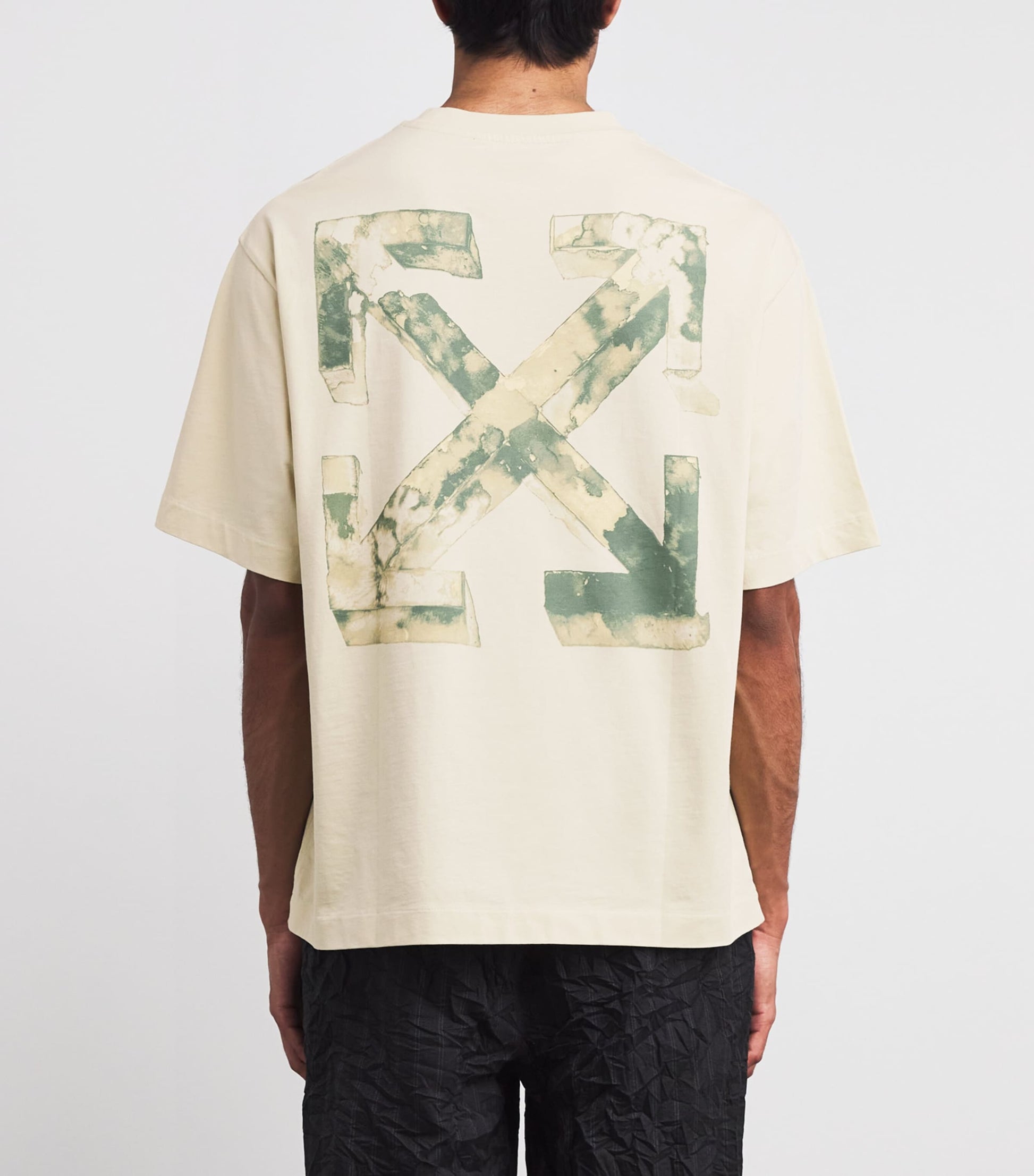 Off-White Cotton Cloudy Arrow Skate Logo T-Shirt