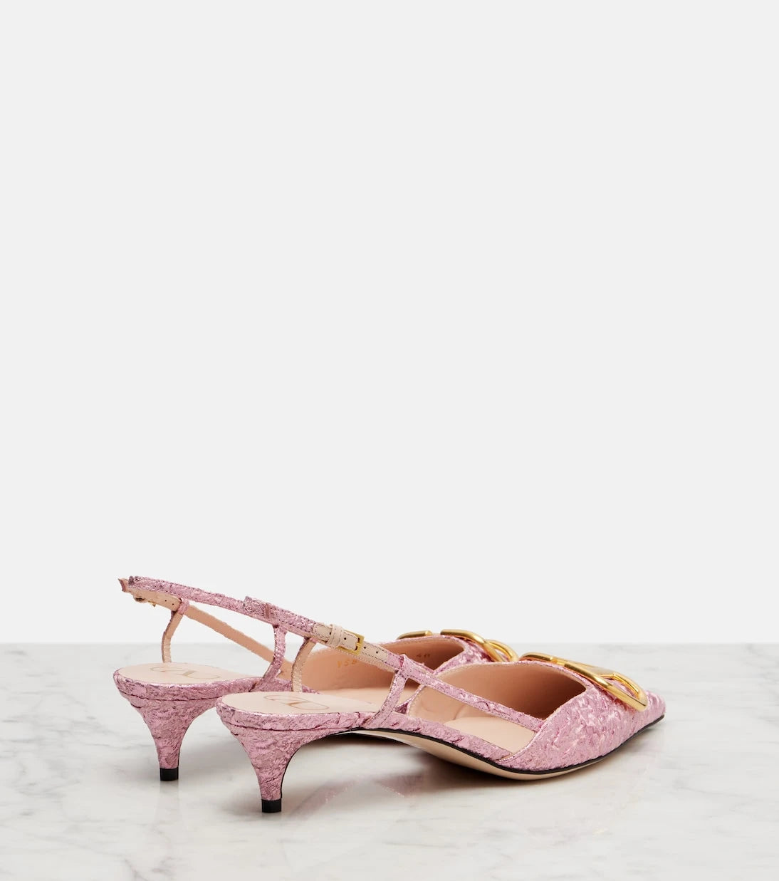 Valentino Garavani - VLogo cloqué jacquard slingback pumps