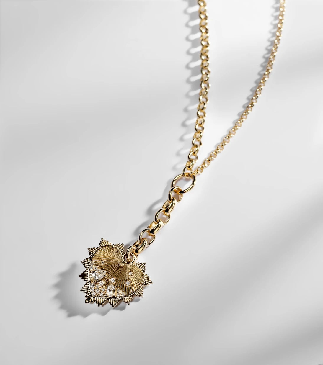 FoundRae - Heart Medium 18kt gold chain necklace with diamonds
