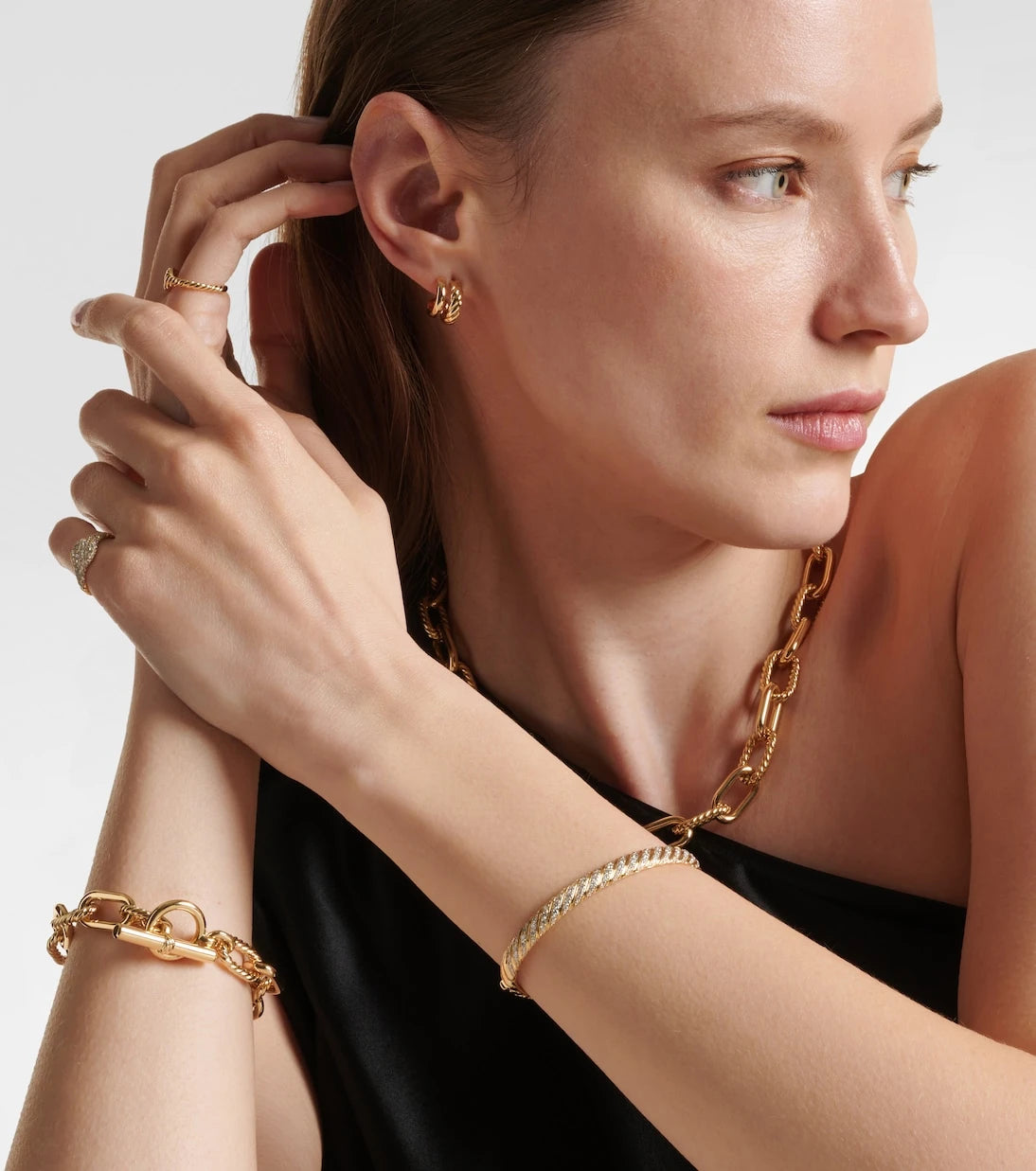 David Yurman - Sculpted Cable 18kt gold bangle with diamonds