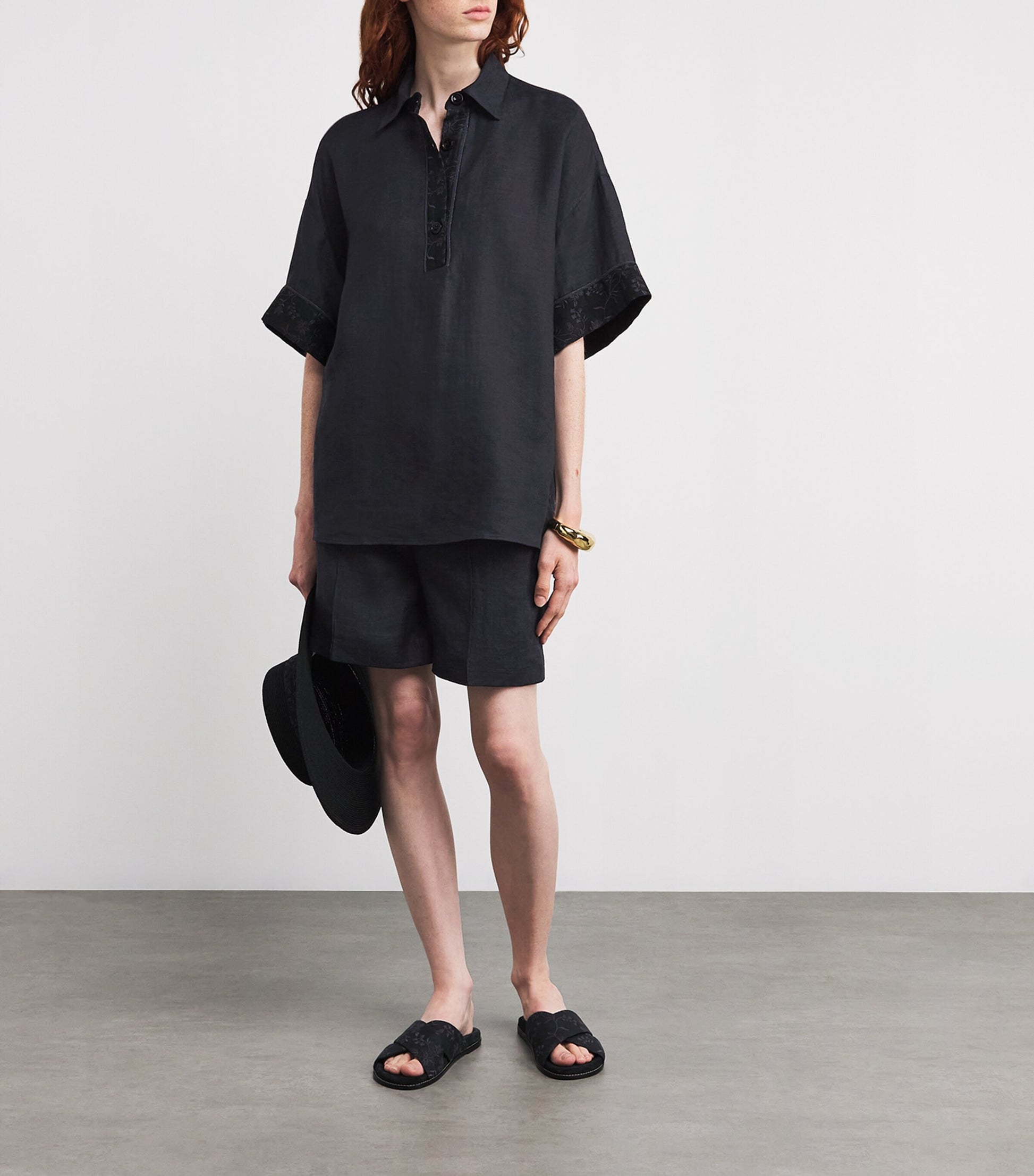Eleventy Black x Harrods Linen Bermuda Shorts
