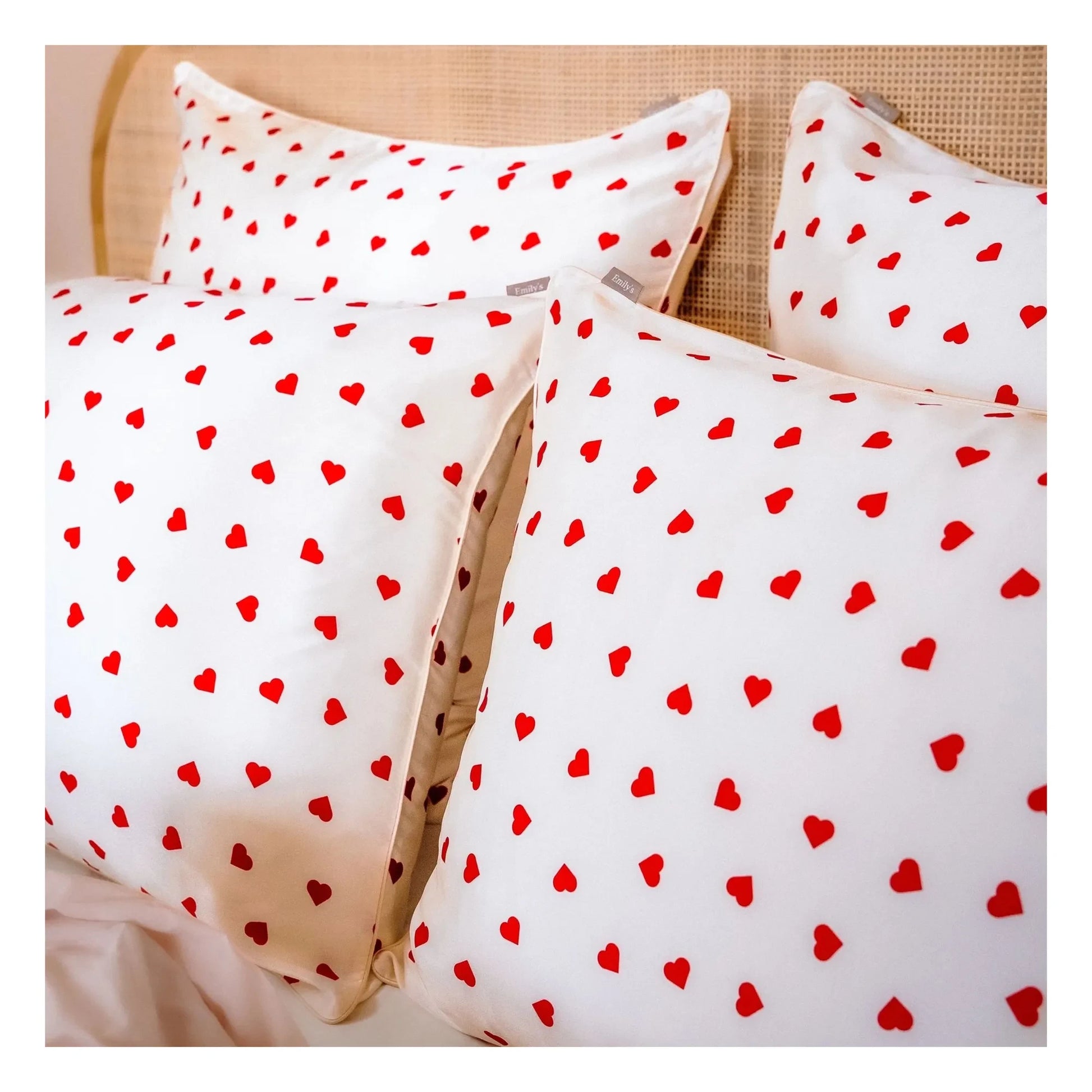 Emily's Pillow - Heart-printed mulberry silk pillowcase  | Cream