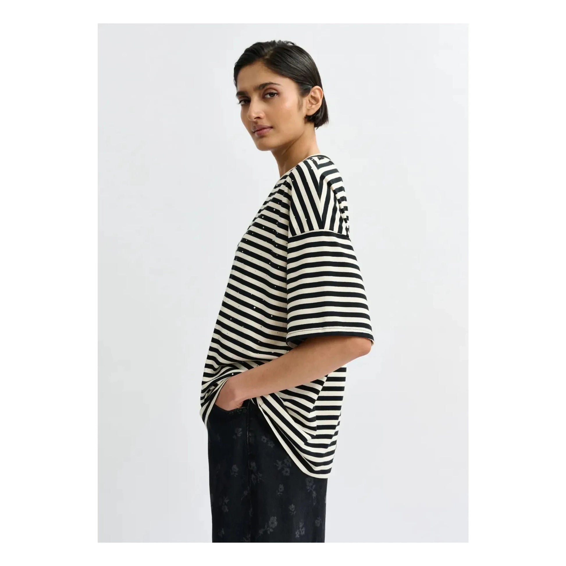 Essentiel Antwerp - Joste Strass Stripes T-shirt | White