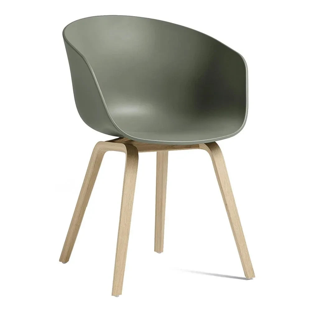 Hay - AAC 22 Chair, Oak Base, Hee Welling | Pale green