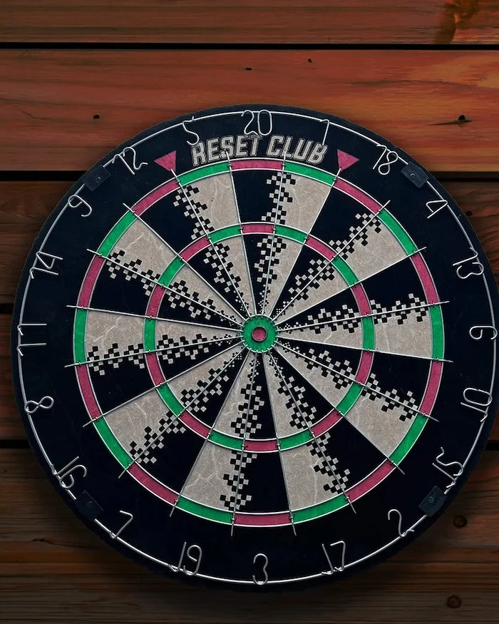 Reset Club Dartboard + 6 Ok Uçlu Dart Seti 45 cm