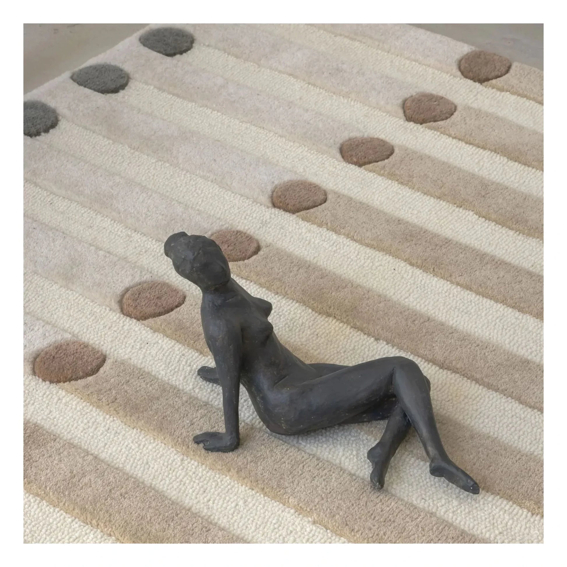 Edito - Dott carpet | Beige