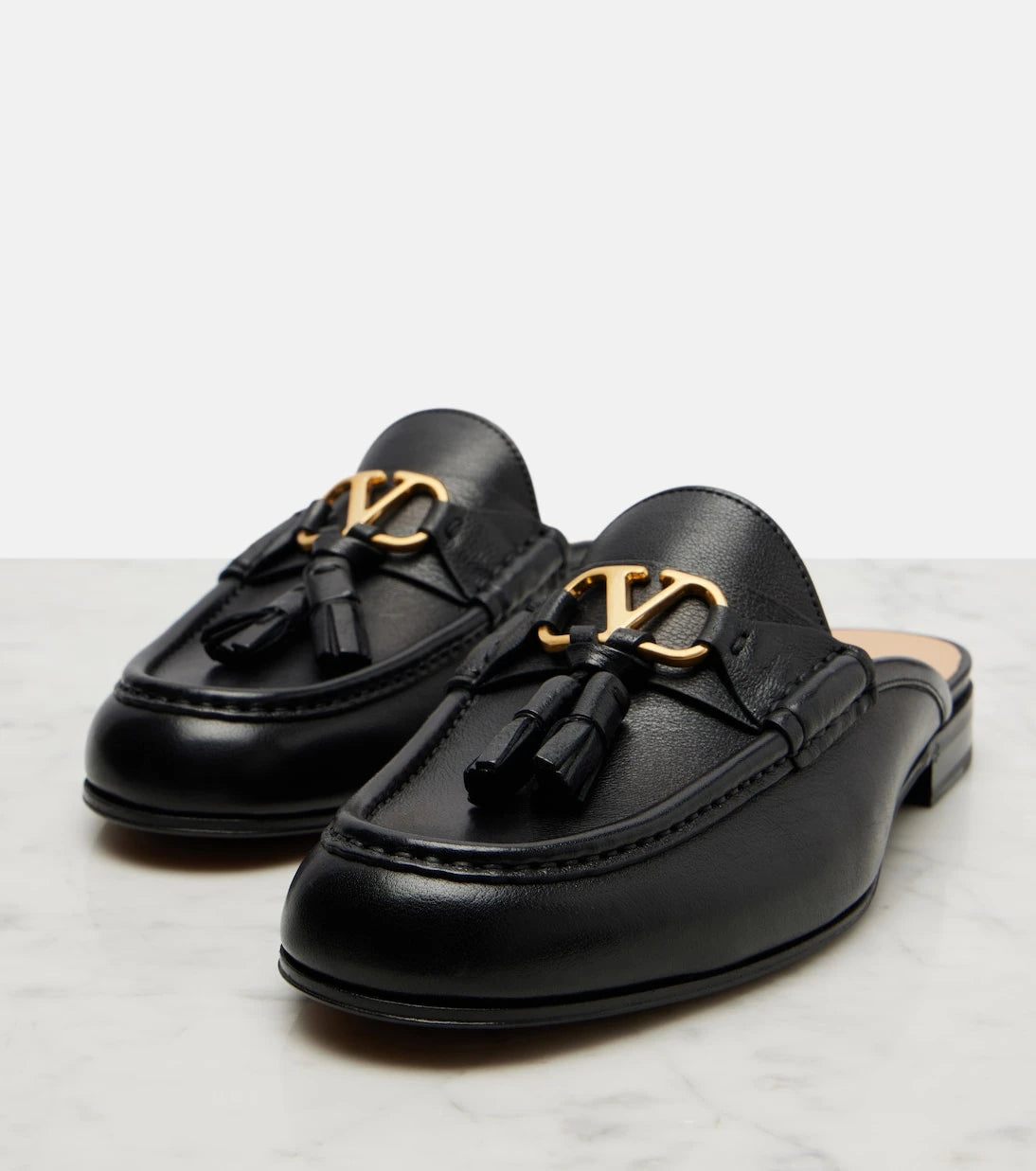 Valentino Garavani - VLogo tasseled leather mules
