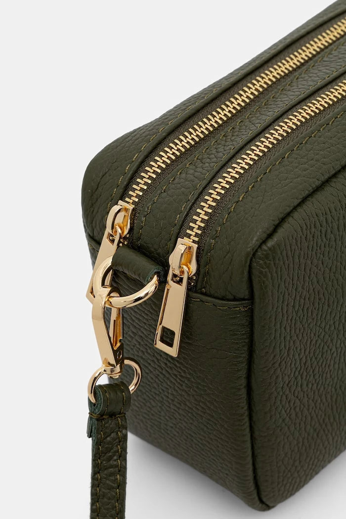 Answear.LAB kadın deri crossbody çanta