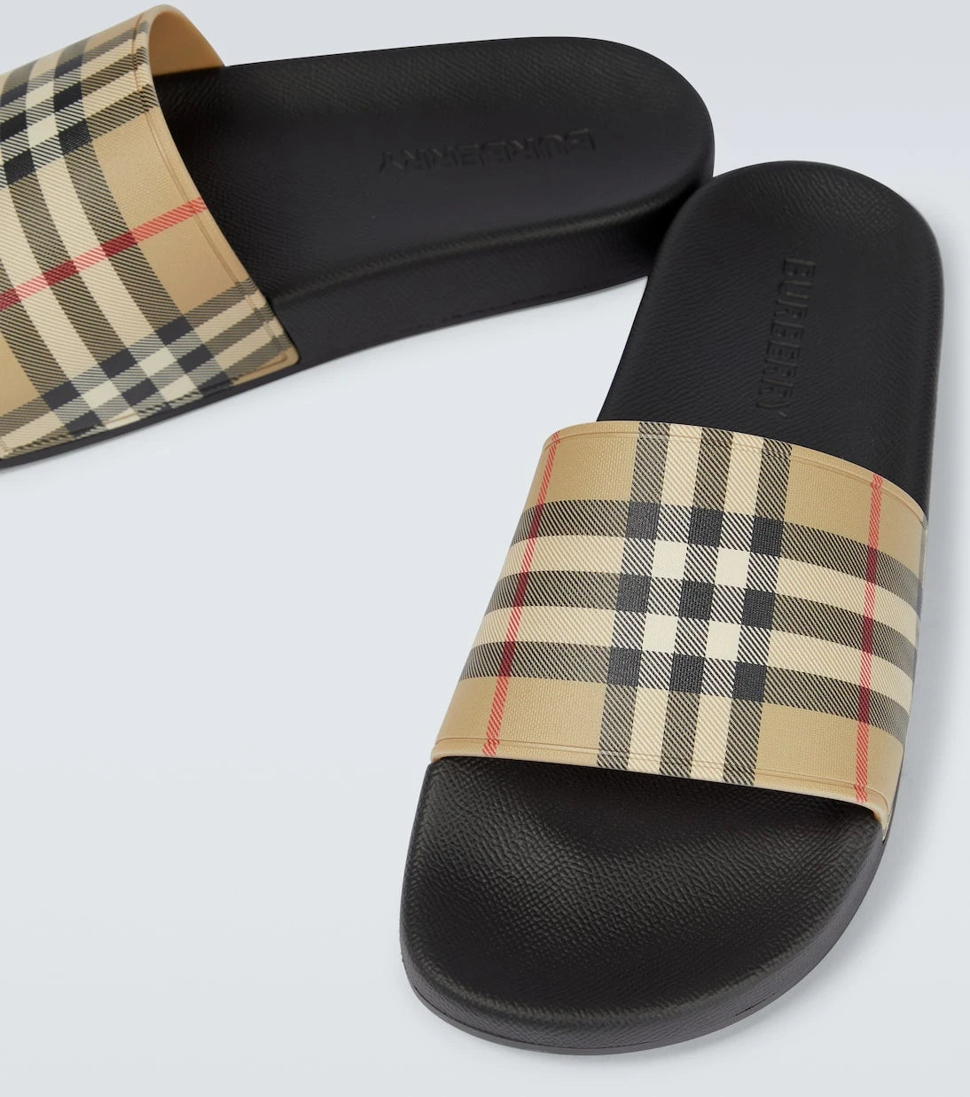 Burberry - Vintage checked slides