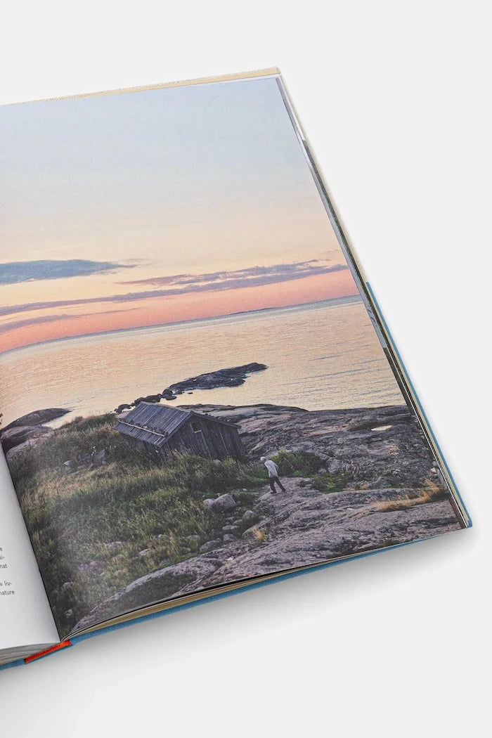 Книга home & lifestyle Kinfolk Islands by John Burns, English