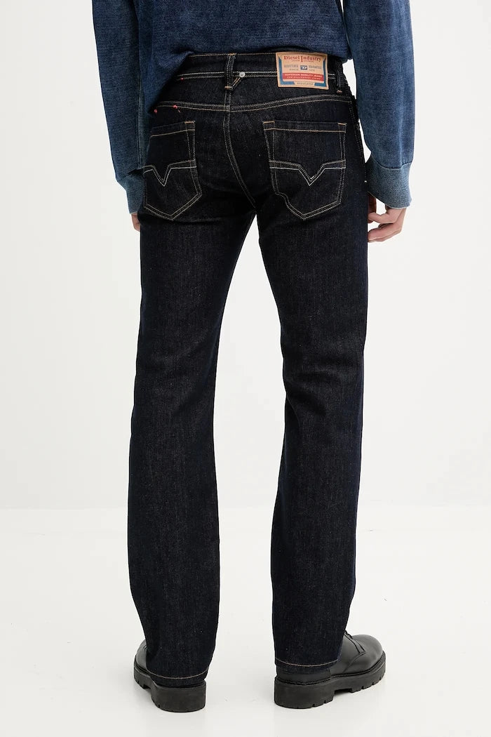 Diesel 1985 LARKEE L.32 Jeans