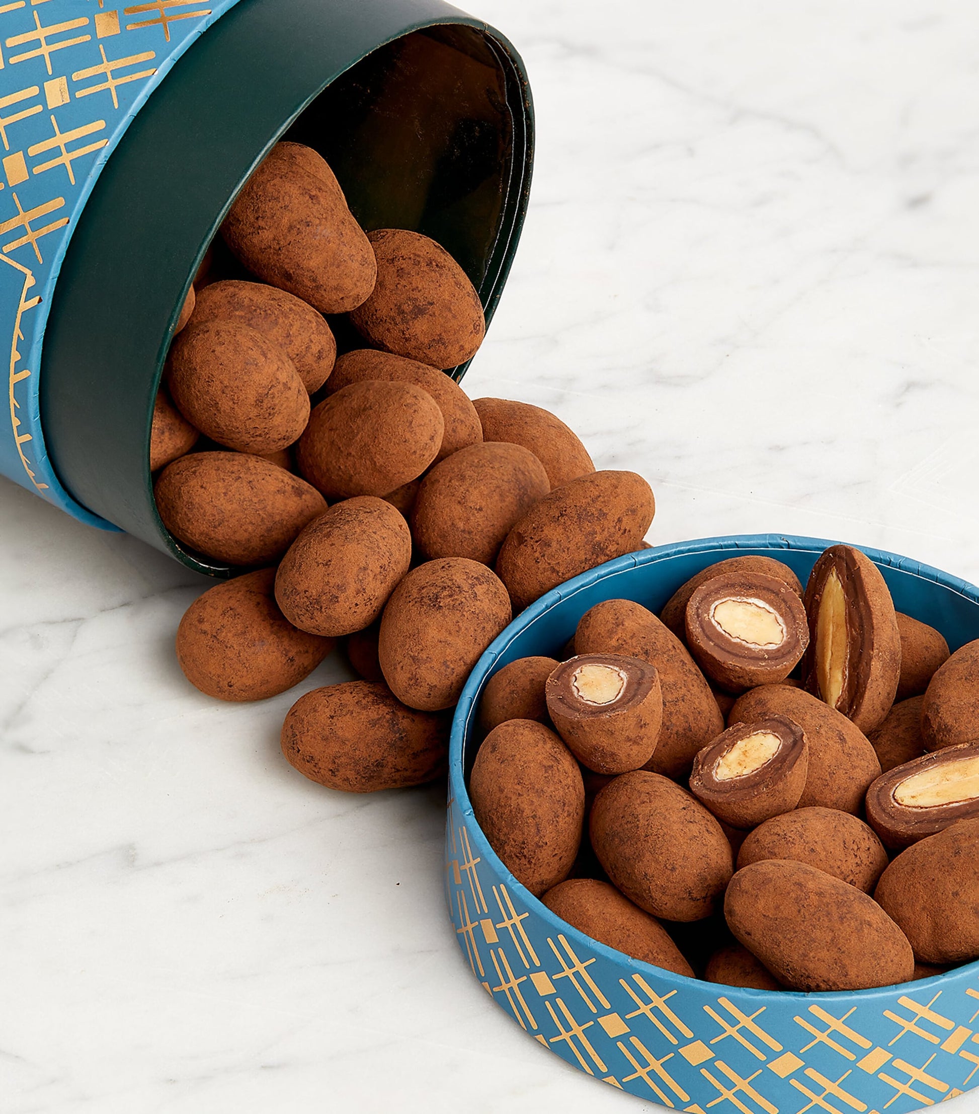Cocoa-Dusted Almonds (325g)