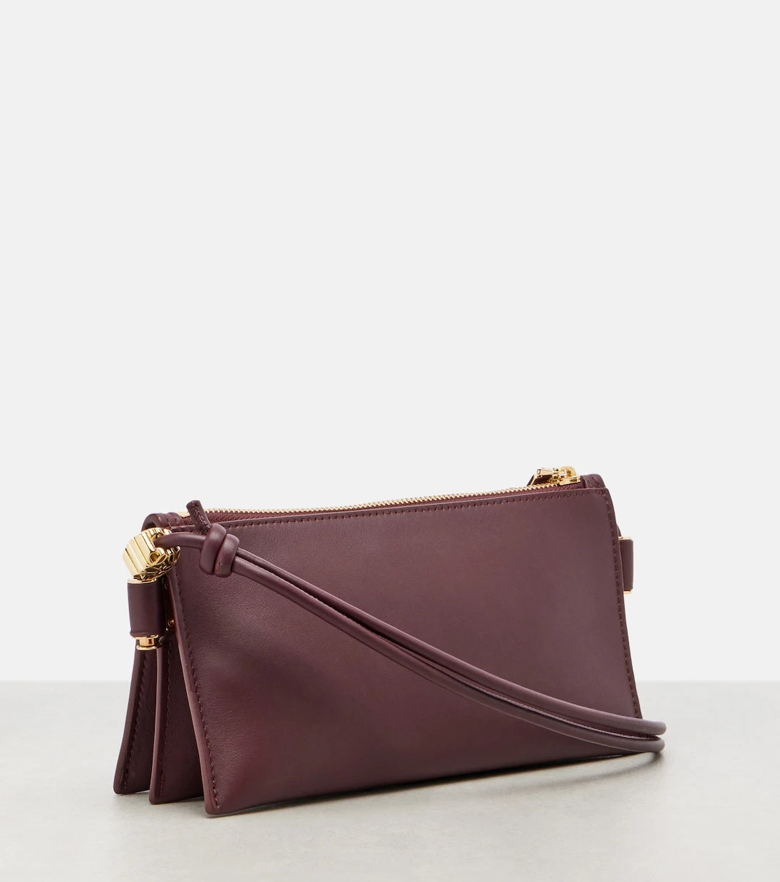 Loewe - حقيبة كتف Joya الجلدية